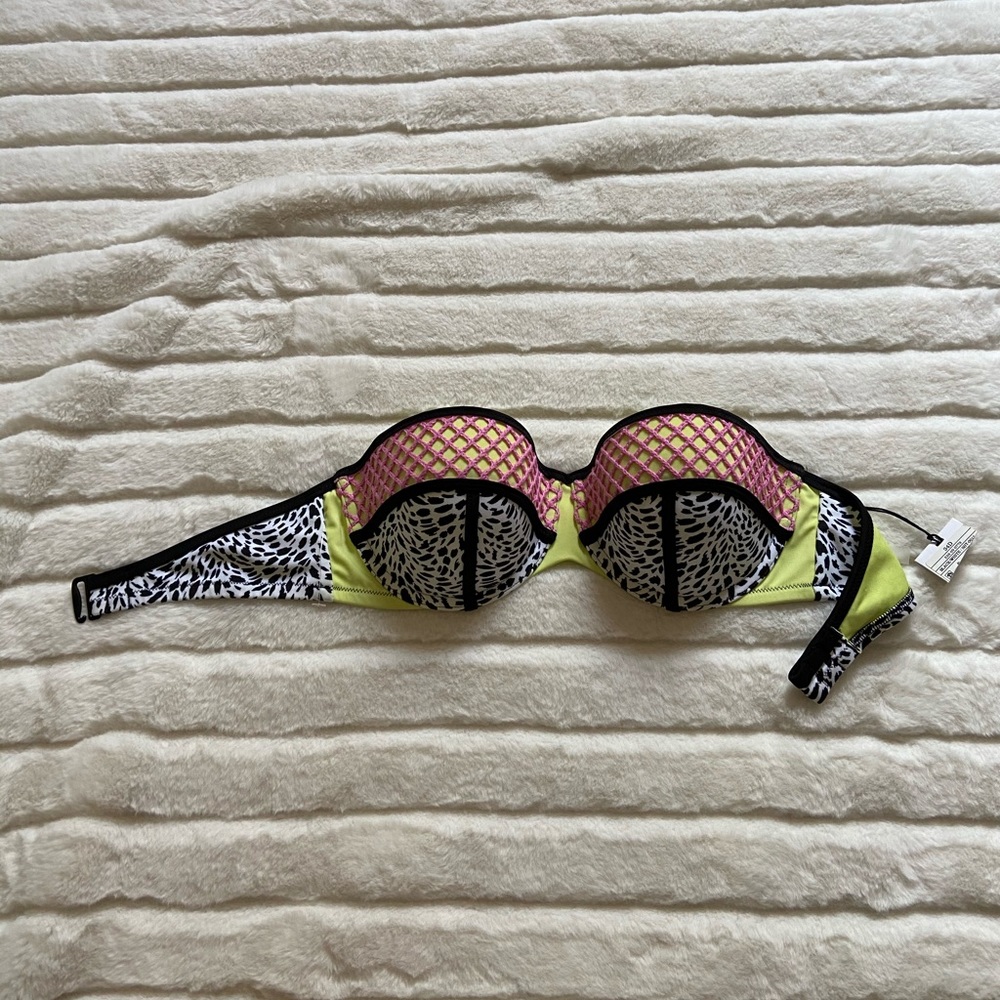 Shade and Shore Bikini Top 34D